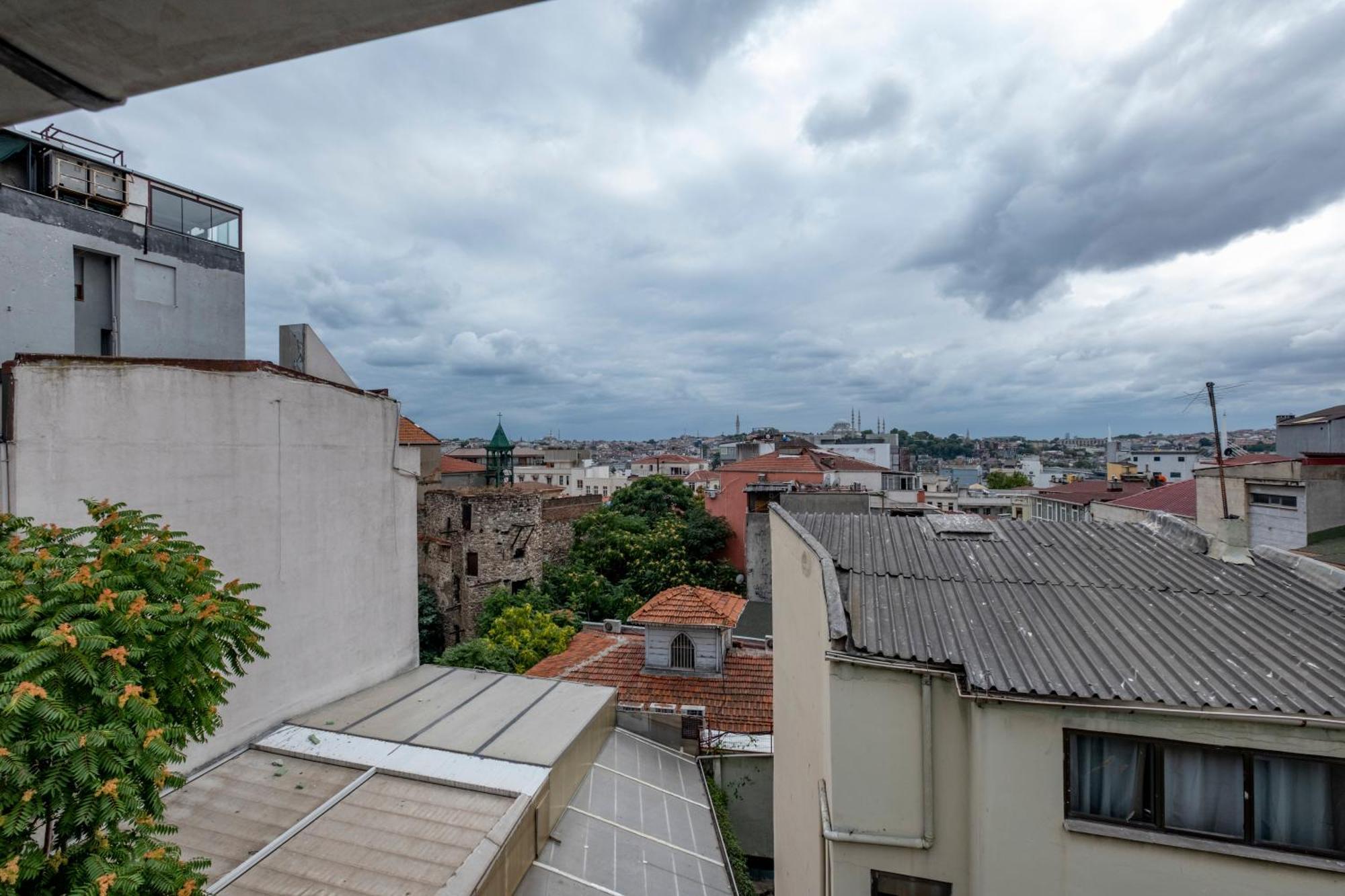Galata Trend Port Apartment Istanbul Exterior photo